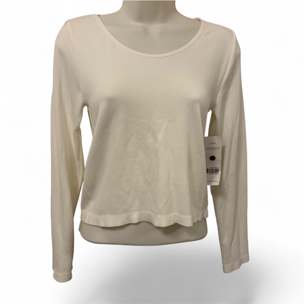 White Long Sleeve Top - Picture 11 of 12
